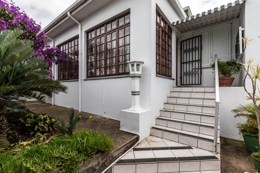 2 Bedroom Property for Sale in Berea Eastern Cape